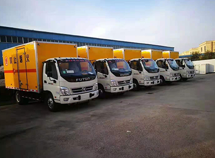 中堂镇爆破器材运输车